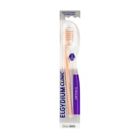 Elgydium Clinic Ortho-X Οδοντόβουρτσα Ειδική για Δόντια με Ορθοδοντικούς Μηχανισμούς Medium Κίτρινη 1τεμ
