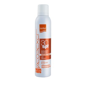INTERMED Luxurious Suncare Antioxidant Sunscreen Invisible Spray Water Resistant SPF30, Διάφανο Αντηλιακό Σπρέι Σώματος με Αντιοξειδωτική Σύνθεση, 200ml